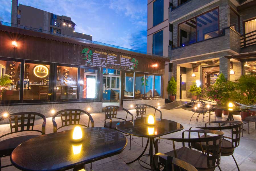Garden Bar